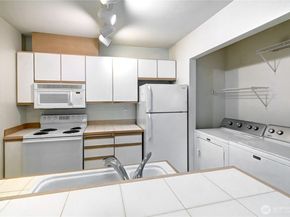 9210 Market Place G104, Lake Stevens WA 98258