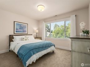 842 Chelan Place NE, Renton WA 98059