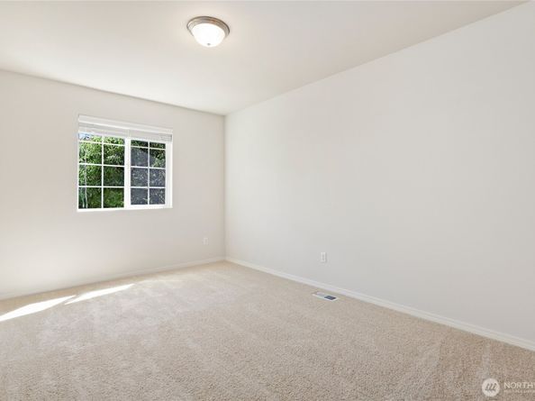 20317 124th Avenue NE, Bothell WA 98011