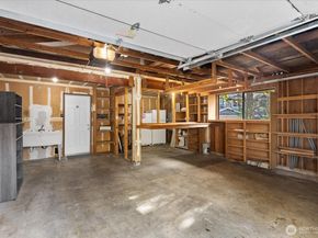 11019 NE 116th Street, Kirkland WA 98034