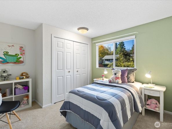 11019 NE 116th Street, Kirkland WA 98034