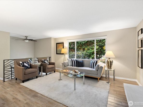 11019 NE 116th Street, Kirkland WA 98034