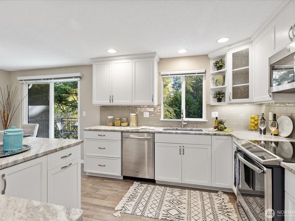 11019 NE 116th Street, Kirkland WA 98034