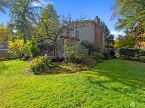 11019 NE 116th Street, Kirkland WA 98034