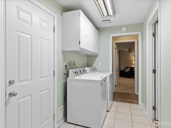 11019 NE 116th Street, Kirkland WA 98034