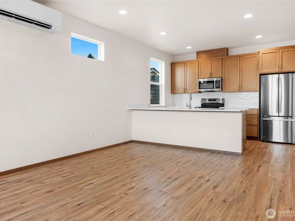 1925 Lombard Avenue C, Everett WA 98201