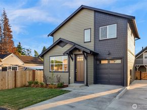 1925 Lombard Avenue C, Everett WA 98201
