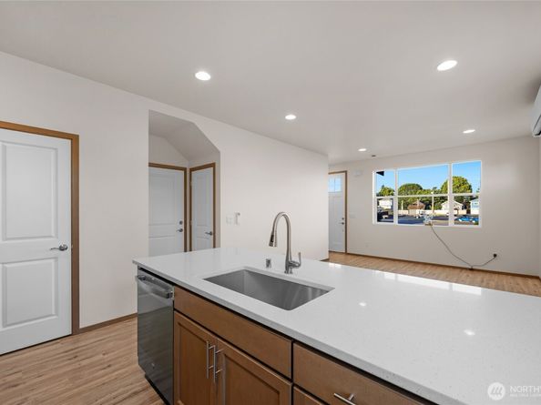 1925 Lombard Avenue C, Everett WA 98201
