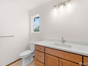 1925 Lombard Avenue C, Everett WA 98201