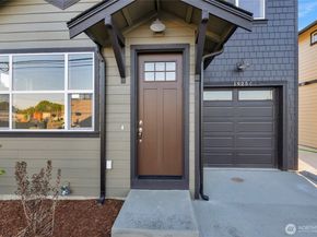 1925 Lombard Avenue C, Everett WA 98201