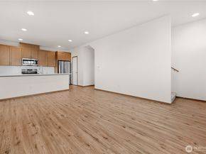1925 Lombard Avenue C, Everett WA 98201