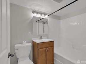 18803 156th Ave NE, Woodinville WA 98072