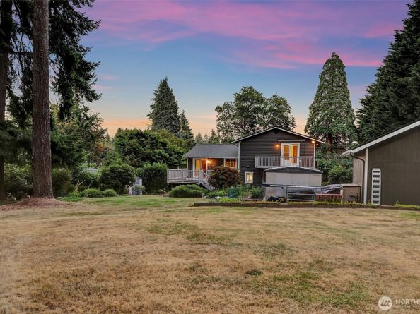18803 156th Ave NE, Woodinville WA 98072