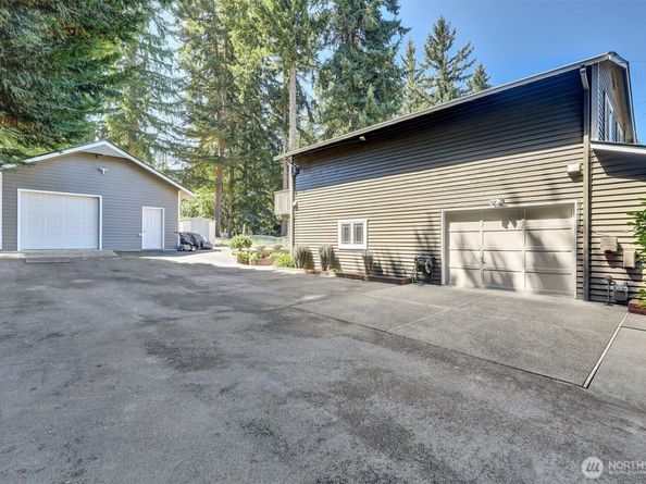 18803 156th Ave NE, Woodinville WA 98072