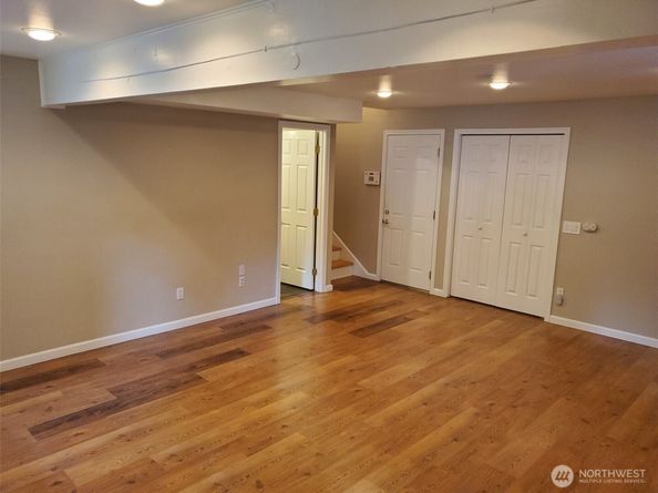 18803 156th Ave NE, Woodinville WA 98072