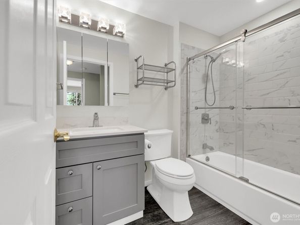 18803 156th Ave NE, Woodinville WA 98072