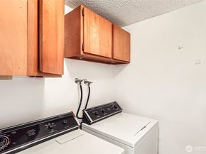 7435 Old Redmond Rd 325, Redmond WA 98052