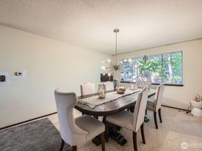 17105 146th Avenue SE, Renton WA 98058
