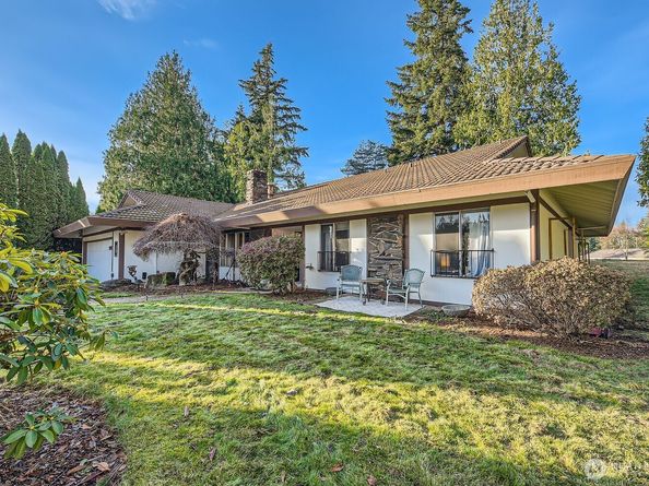 17105 146th Avenue SE, Renton WA 98058