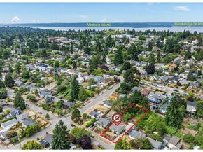 7147 29th Avenue SW, Seattle WA 98126