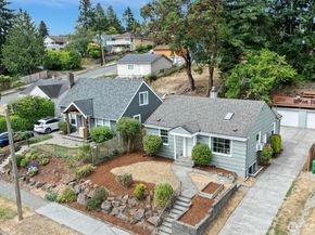 7147 29th Avenue SW, Seattle WA 98126