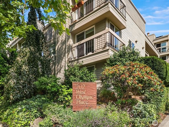 202 W Olympic Place 405, Seattle WA 98119