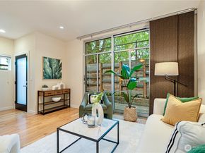924 NW 52nd St B, Seattle WA 98107