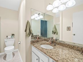 12933 127th Drive NE F205, Kirkland WA 98034
