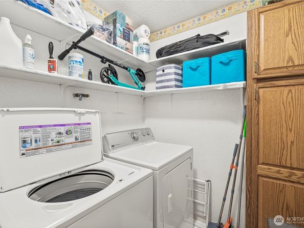 12933 127th Drive NE F205, Kirkland WA 98034