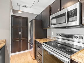 12933 127th Drive NE F205, Kirkland WA 98034