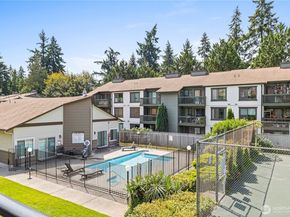 12933 127th Drive NE F205, Kirkland WA 98034