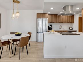 2201 3rd Avenue 2206, Seattle WA 98121