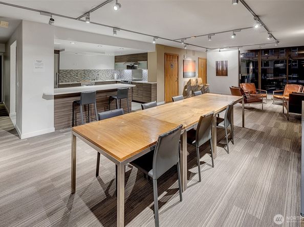 2201 3rd Avenue 2206, Seattle WA 98121