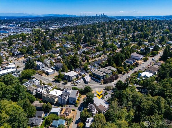 4309 34th Avenue W 101, Seattle WA 98199