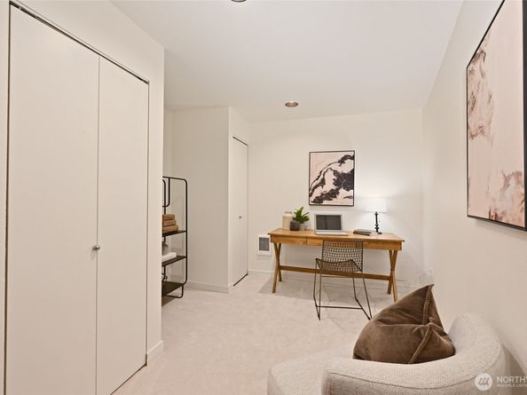4309 34th Avenue W 101, Seattle WA 98199