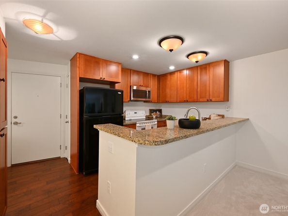 4309 34th Avenue W 101, Seattle WA 98199