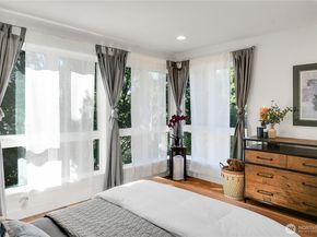 2375 Minor Avenue E, Seattle WA 98102