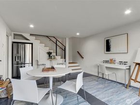 1942 7th Avenue W, Seattle WA 98119