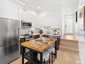 738 C N 92nd Street, Seattle WA 98103