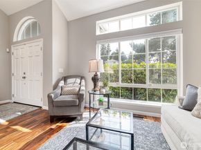 4905 NE 19th Court, Renton WA 98059