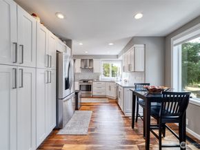 4905 NE 19th Court, Renton WA 98059