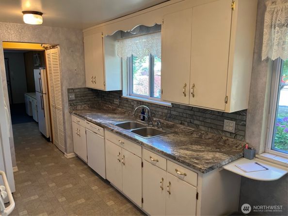 1535 23rd Street SE, Auburn WA 98002