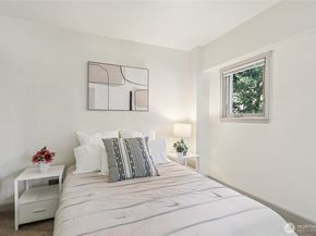 505 E Denny Way Avenue A207, Seattle WA 98122