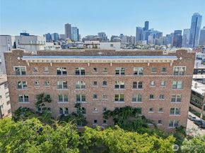 505 E Denny Way Avenue A207, Seattle WA 98122