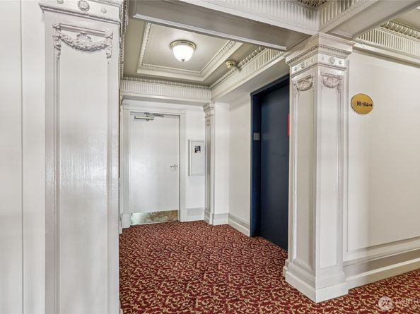 505 E Denny Way Avenue A207, Seattle WA 98122