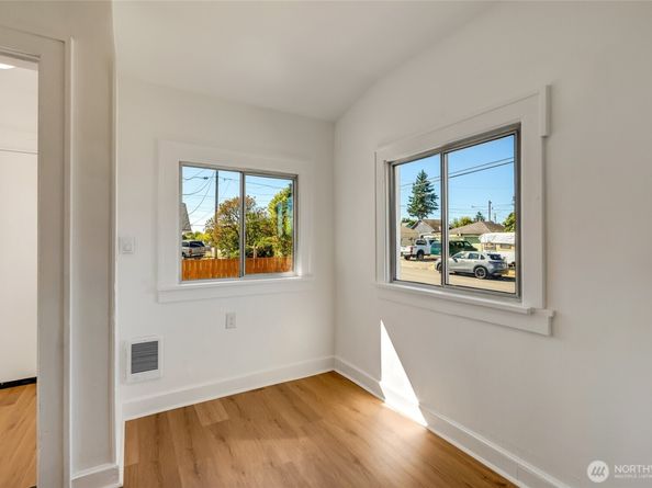 1702 Cedar Street A, Everett WA 98201