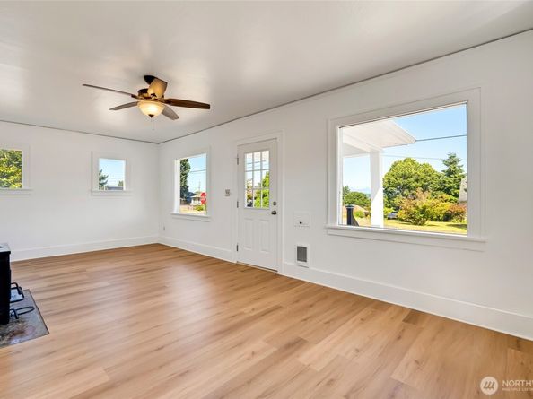 1702 Cedar Street A, Everett WA 98201