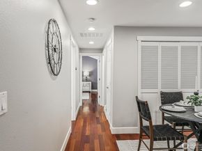 1136 205th Avenue NE, Sammamish WA 98074