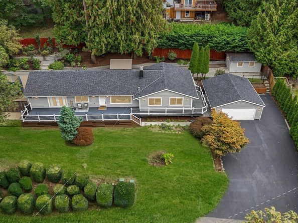 1136 205th Avenue NE, Sammamish WA 98074
