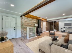 925 Front Street S, Issaquah WA 98027